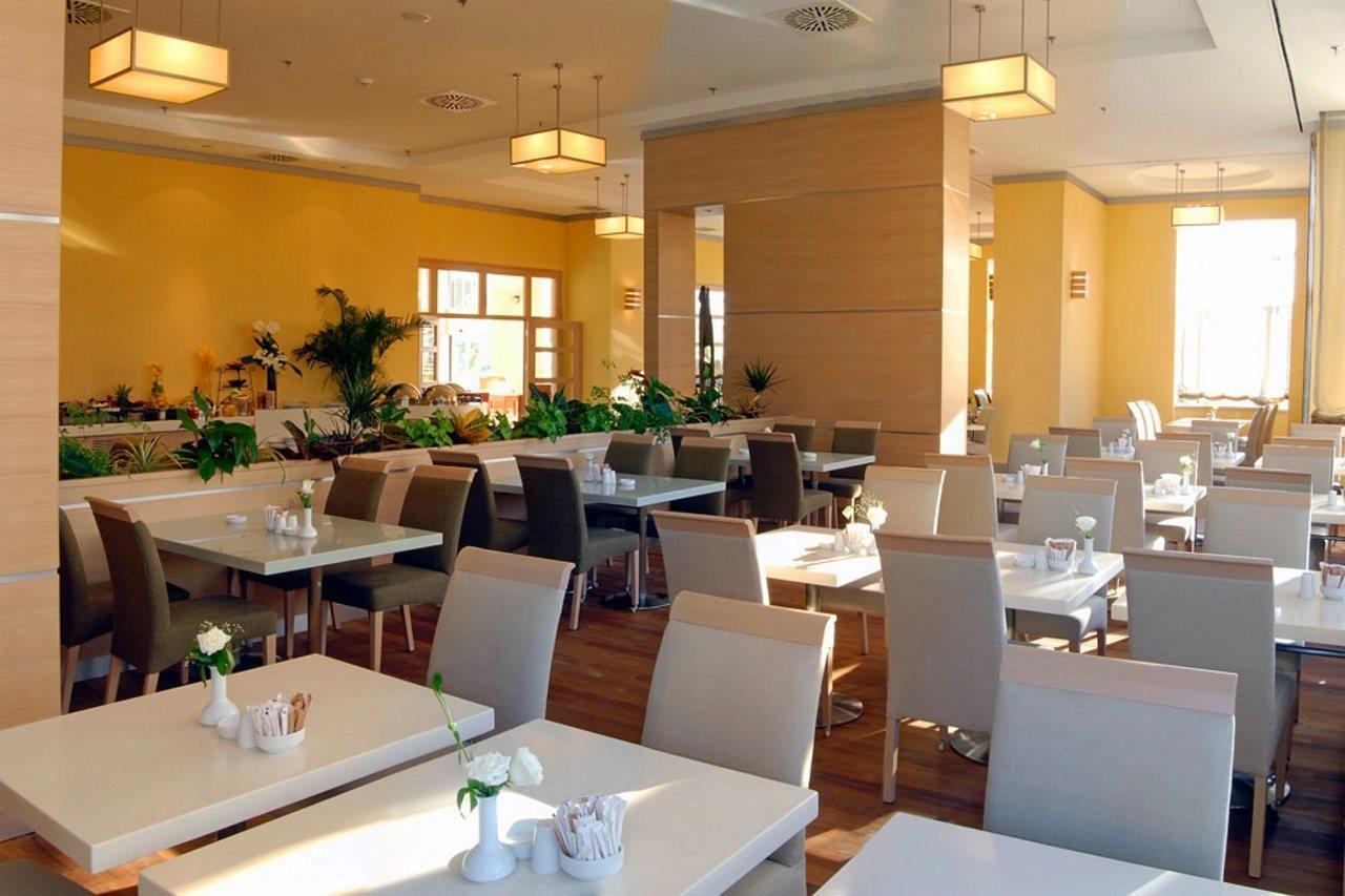 Wow Airport Hotel Estambul Restaurante foto